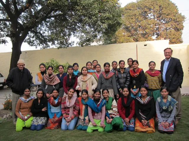 Class of Jan 2013 with support team